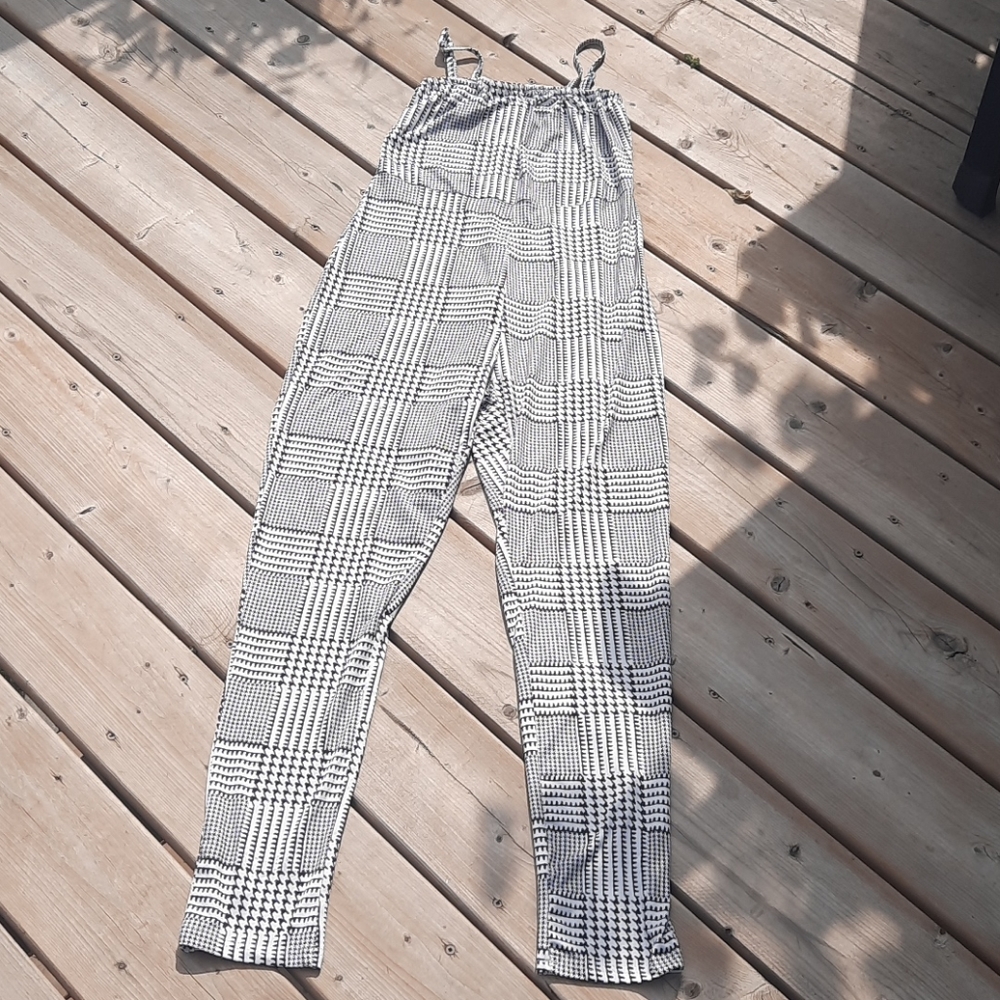 Plaid‎ jumpsuit